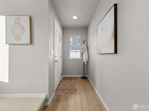 7027 Rainier Drive A, Everett WA 98203