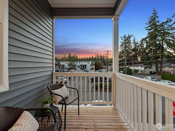 7027 Rainier Drive A, Everett WA 98203