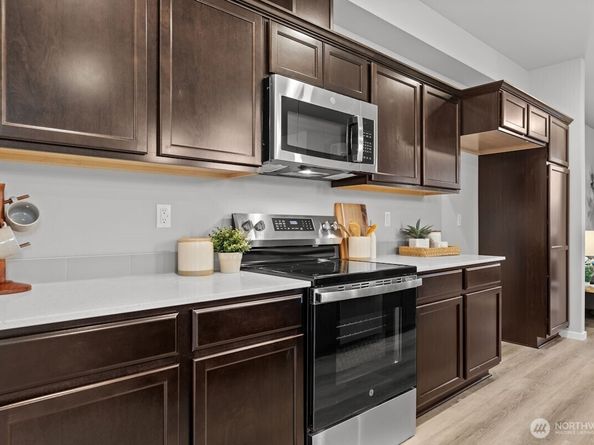 7027 Rainier Drive A, Everett WA 98203
