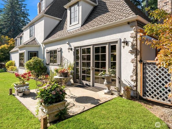 12628 72nd Avenue NE, Kirkland WA 98034