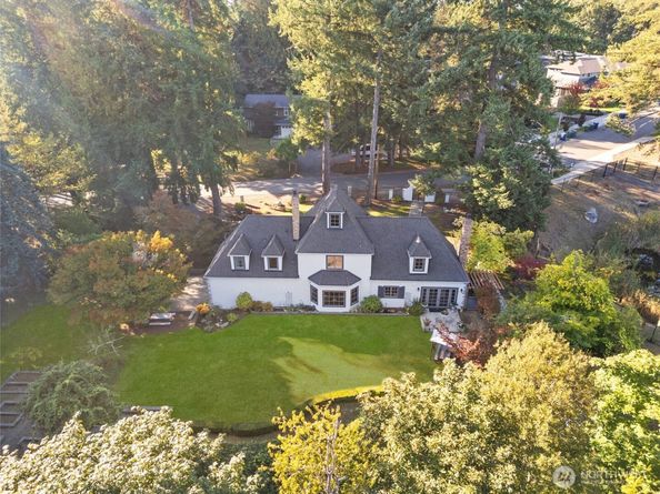 12628 72nd Avenue NE, Kirkland WA 98034