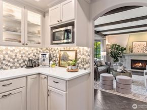 12628 72nd Avenue NE, Kirkland WA 98034