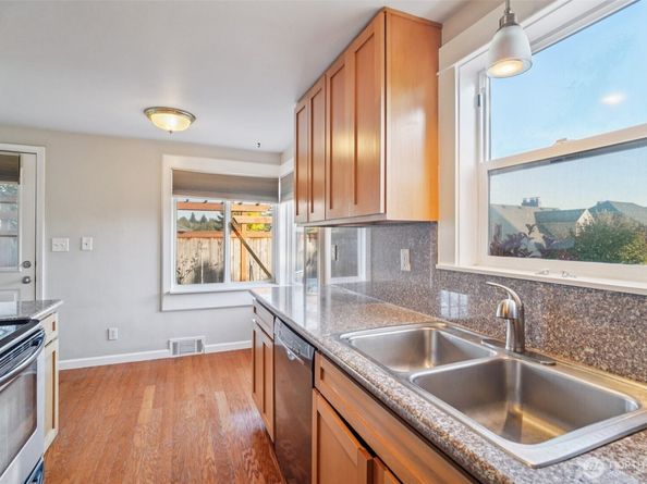 1315 N 85th Street, Seattle WA 98103