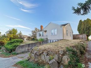 1315 N 85th Street, Seattle WA 98103