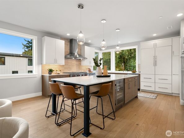 13068 SE 19th Court, Bellevue WA 98005