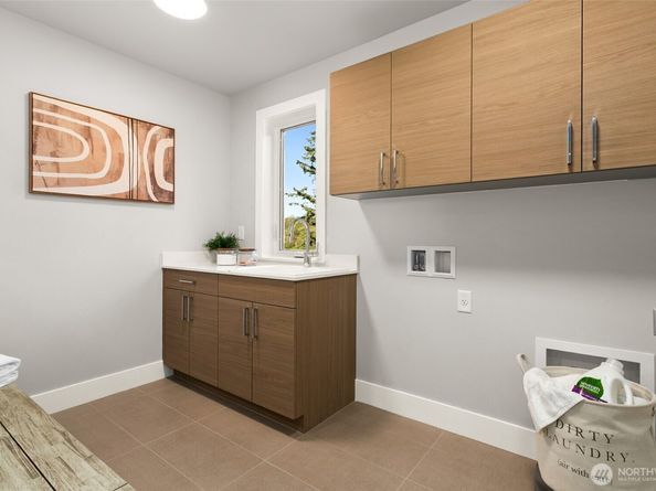 13068 SE 19th Court, Bellevue WA 98005