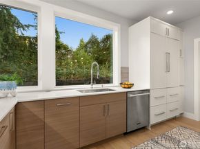 13068 SE 19th Court, Bellevue WA 98005