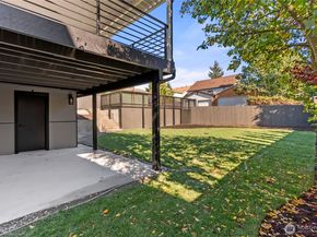 9548 3rd Avenue NW, Seattle WA 98117