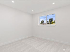 9548 3rd Avenue NW, Seattle WA 98117