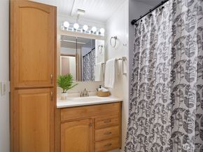8850 NE Point No Point Road, Hansville WA 98340