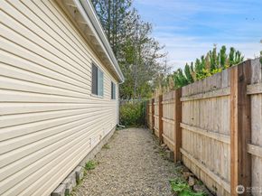 8850 NE Point No Point Road, Hansville WA 98340