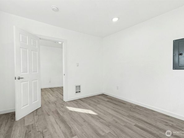 1926 Colby Avenue, Everett WA 98201