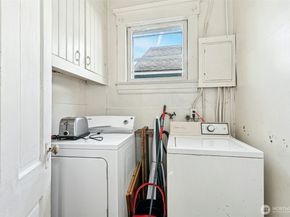 1926 Colby Avenue, Everett WA 98201