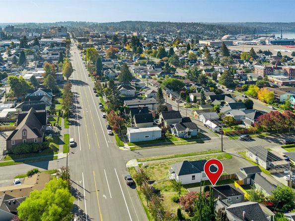 1926 Colby Avenue, Everett WA 98201