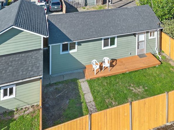 1926 Colby Avenue, Everett WA 98201