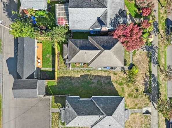 1926 Colby Avenue, Everett WA 98201