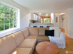 13629 26th Place W A103, Lynnwood WA 98087
