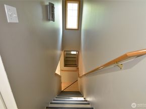 13629 26th Place W A103, Lynnwood WA 98087