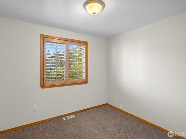 3306 64th Avenue NE, Marysville WA 98270