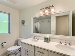 23732 NE 63rd Place S, Redmond WA 98053