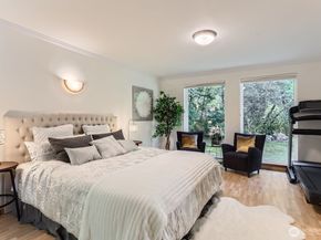 23732 NE 63rd Place S, Redmond WA 98053