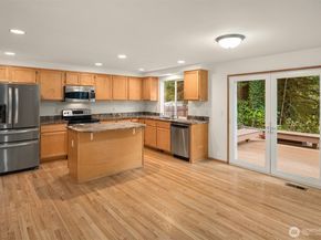 12841 SE 175th Court, Renton WA 98058