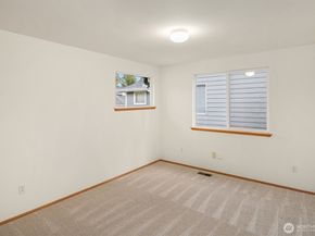 12841 SE 175th Court, Renton WA 98058
