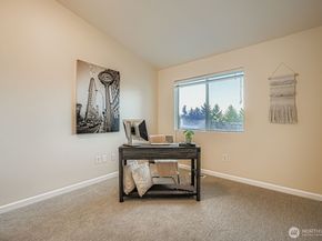 2132 NW Pacific Yew Place, Issaquah WA 98027