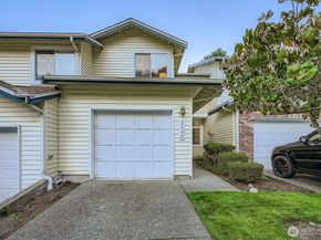 2132 NW Pacific Yew Place, Issaquah WA 98027