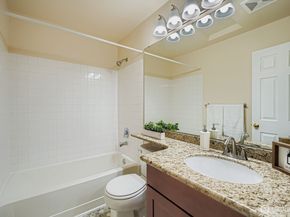 2132 NW Pacific Yew Place, Issaquah WA 98027