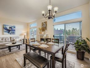 2132 NW Pacific Yew Place, Issaquah WA 98027