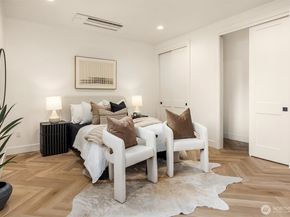 1075 NW Inneswood Drive, Issaquah WA 98027