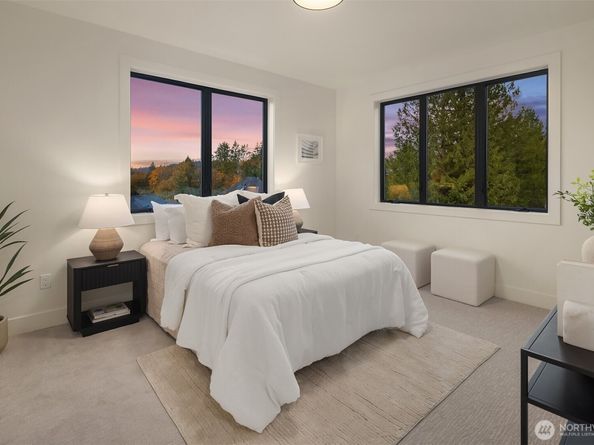 1075 NW Inneswood Drive, Issaquah WA 98027