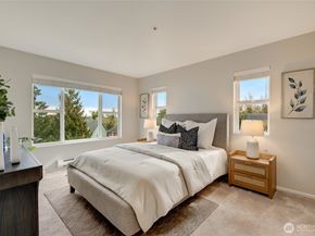 2800 SW Raymond Street 207, Seattle WA 98126