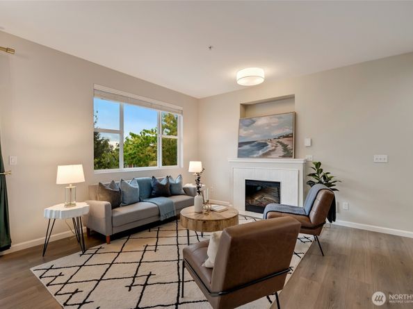 2800 SW Raymond Street 207, Seattle WA 98126