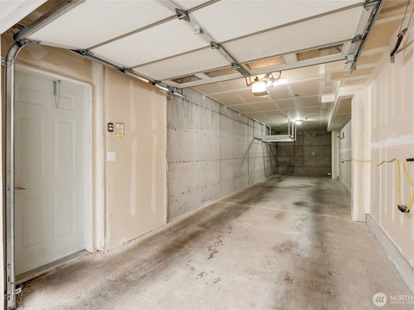 2800 SW Raymond Street 207, Seattle WA 98126