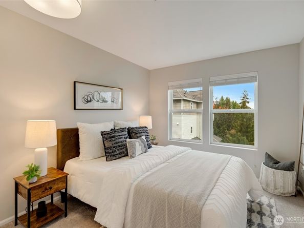 2800 SW Raymond Street 207, Seattle WA 98126