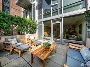 2911 2nd Avenue 313, Seattle WA 98121