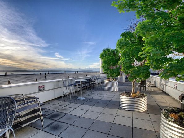 2911 2nd Avenue 313, Seattle WA 98121