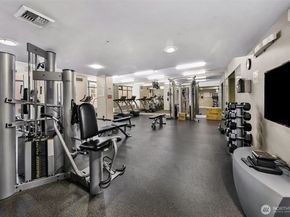 2911 2nd Avenue 313, Seattle WA 98121