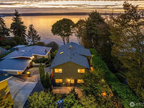 16039 Maplewild Avenue SW, Burien WA 98166