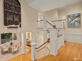 8726 Paisley Drive NE, Seattle WA 98115