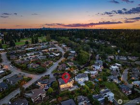 8726 Paisley Drive NE, Seattle WA 98115