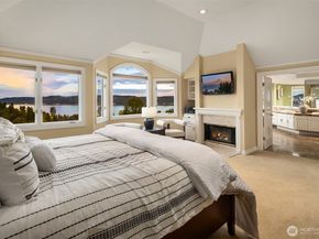 8726 Paisley Drive NE, Seattle WA 98115