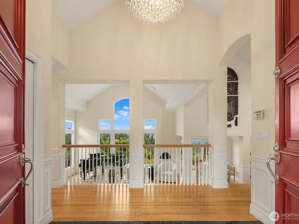8726 Paisley Drive NE, Seattle WA 98115