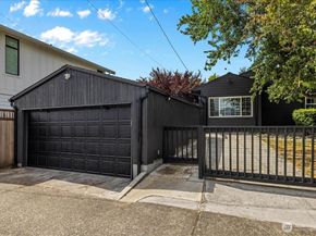 3523 SW Charlestown Street, Seattle WA 98126