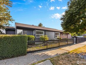 3523 SW Charlestown Street, Seattle WA 98126