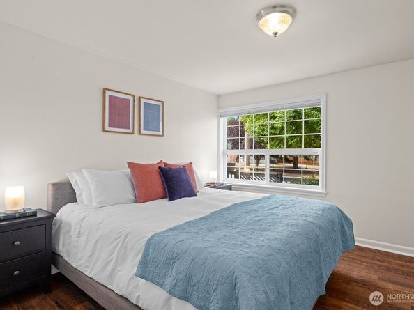 3523 SW Charlestown Street, Seattle WA 98126