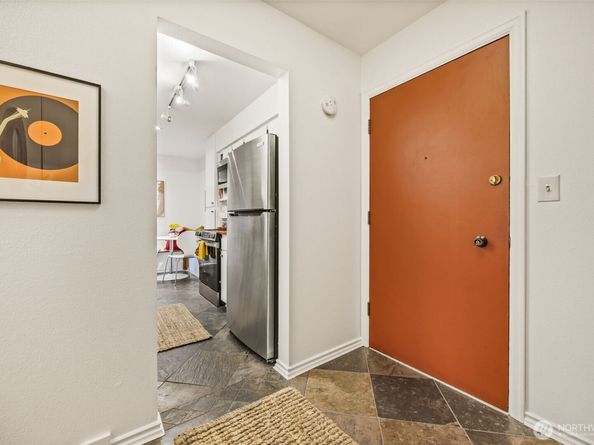2301 NE 65th Street 202, Seattle WA 98115