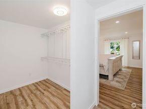 3023 NE Helm Street, Bremerton WA 98310